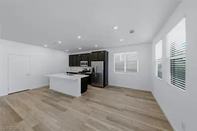 1752 Strada Nathan Dining Area