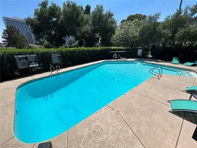 596 Tam O Shanter Pool