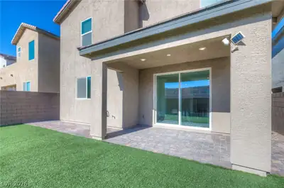3016 moulin heights Street Patio