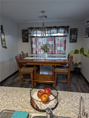 10323 West Turret Peak Avenue Dining Area