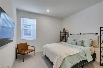 4266 Golden Fleece Avenue Bedroom