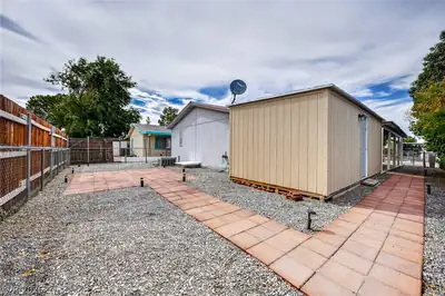 51 Russell Yard