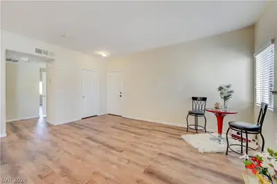 855 North Stephanie Street 2711 Las Vegas, NV 89014