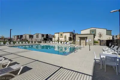 6141 Musas Garden Street Pool