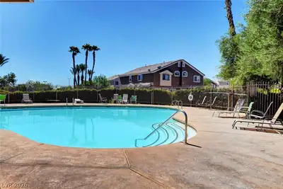 6733 LOOKOUT LODGE Lane 2, North Las Vegas
