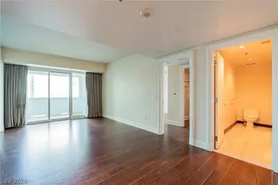 2700 Las Vegas Boulevard 907 