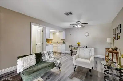 445 North Lamb Boulevard C Las Vegas, NV 89110
