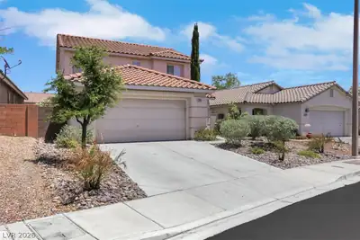 3244 Little Stream Street Las Vegas, NV 89135
