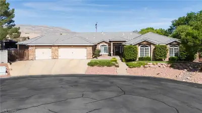 10080 West Tropical Parkway, Las Vegas