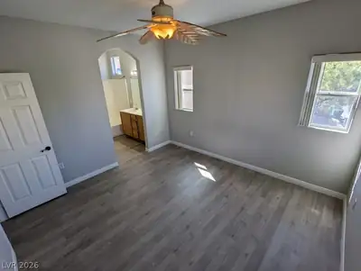 9303 Gilcrease Avenue 1005 Bedroom