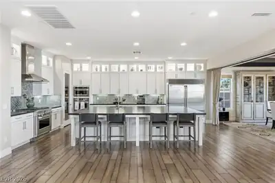 8 Olympia Chase Drive Kitchen