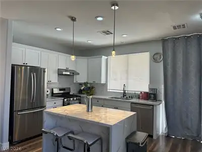 8901 Kingswood Drive Kitchen