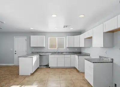 2281 Hidden View Street Kitchen