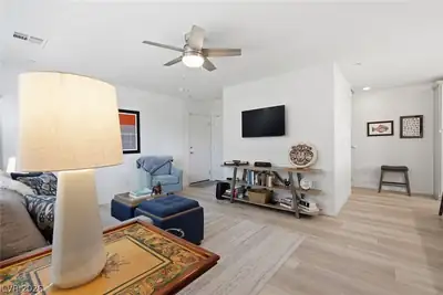 6138 Foxes Dale Street Living Room