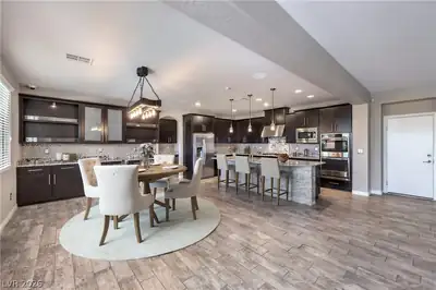 12255 CRYSTAL SHORE Avenue Kitchen