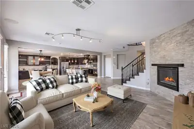 12255 CRYSTAL SHORE Avenue Living Room