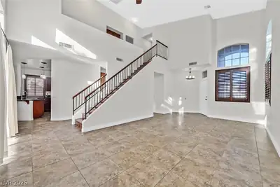 3313 Golden View Street Family Room