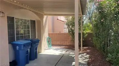 5319 Railroad Spikes Street Patio