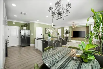 199 Pocono Manor Court Dining Area