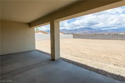 3925 North Mayfield Ranch Road Patio
