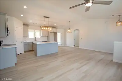 3925 North Mayfield Ranch Road Kitchen