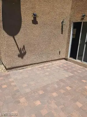 4739 Golden Shimmer Avenue Patio
