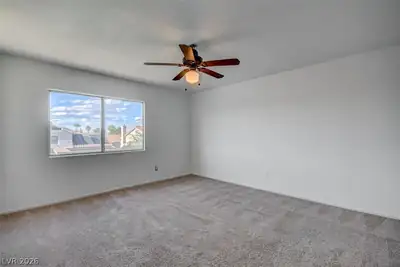 1496 Silver Glen Avenue Bedroom