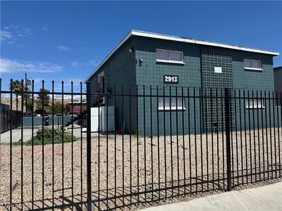 2913 Stewart Avenue 1, Las Vegas