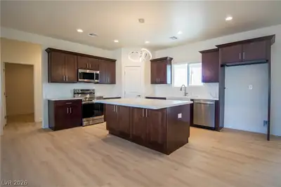 801 Fort Churchill Road Kitchen