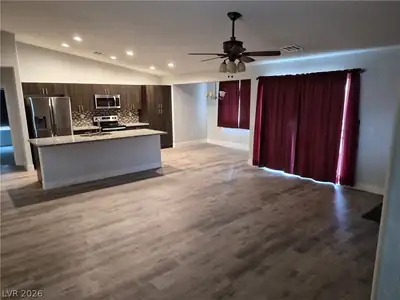 2360 Mallard Avenue Living Room
