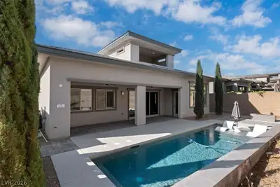 12374 Skyracer Drive Las Vegas, NV 89138