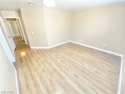 7800 Olympus Avenue Bedroom