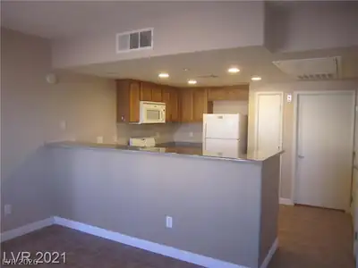50 Aura De Blanco Street 4103 Kitchen