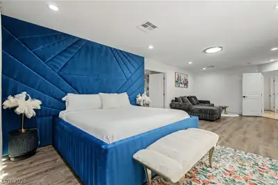 1355 Westwind Road Primary Bedroom