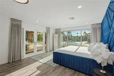 1355 Westwind Road Bedroom