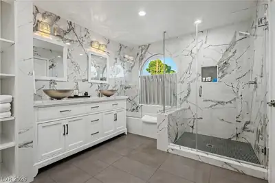 1355 Westwind Road Primary Bathroom