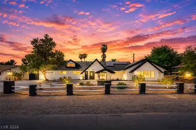 1935 Gabriel Drive, Las Vegas