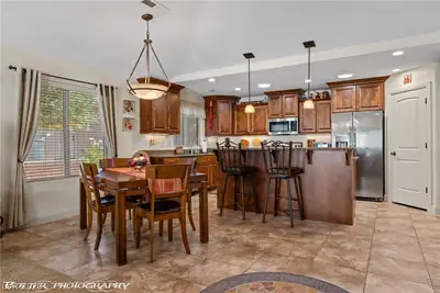 982 Buteo Bend Kitchen