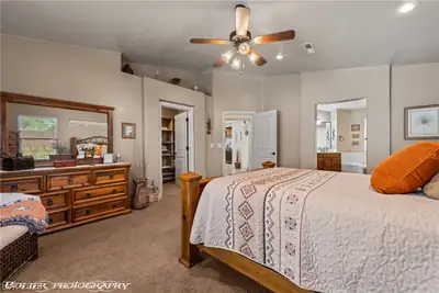 982 Buteo Bend Primary Bedroom