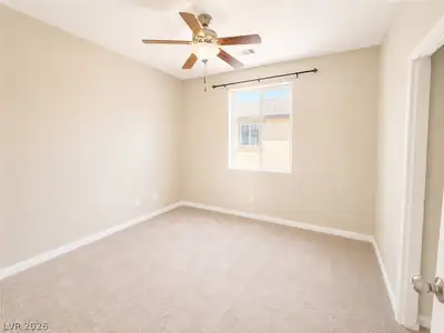 2716 Graceful Grove Avenue Bedroom