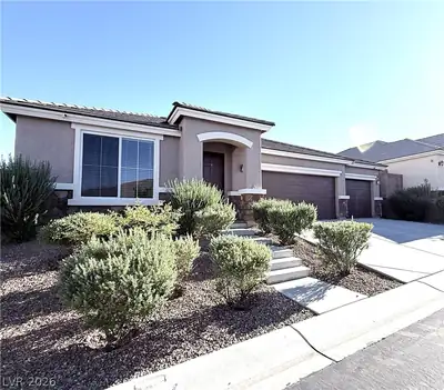 10229 Pine Ridge Peak Avenue Las Vegas, NV 89166