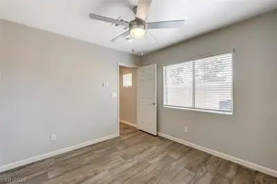 1645 Travis Jason Avenue Bedroom