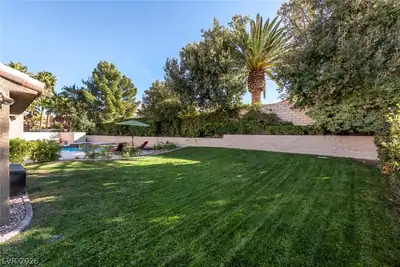 2312 Silver Bluff Court Yard