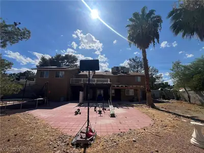4420 Cayuse Street Yard