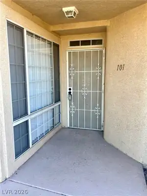 3677 Renovah Street 101 Entry