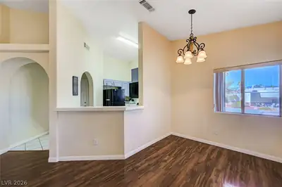 900 Heavenly Hills Court 213 Dining Area