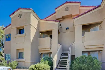 900 Heavenly Hills Court 213 Front of Structure