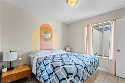 3906 Maryland Avenue Bedroom