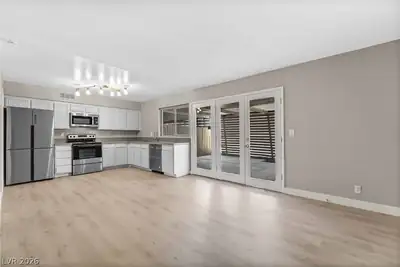 4630 BOUNTIFUL Way Kitchen
