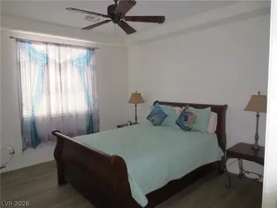 1084 Maple Bend Court Bedroom